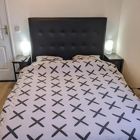 Bed & Breakfast A 7 Minutes De L'aeroport Cdg 1