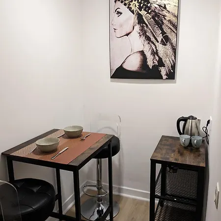 A 7 Minutes De L'aeroport Cdg 1 Bed & Breakfast *