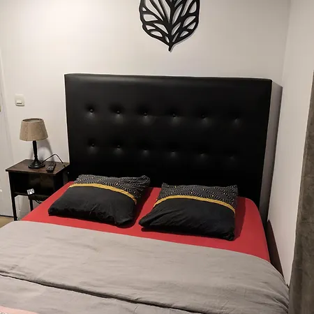 A 7 Minutes De L'aeroport Cdg 1 Bed & Breakfast *