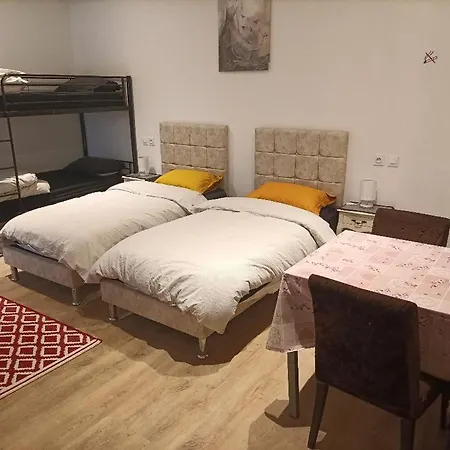 Bed & Breakfast A 7 Minutes De L'aeroport Cdg 1